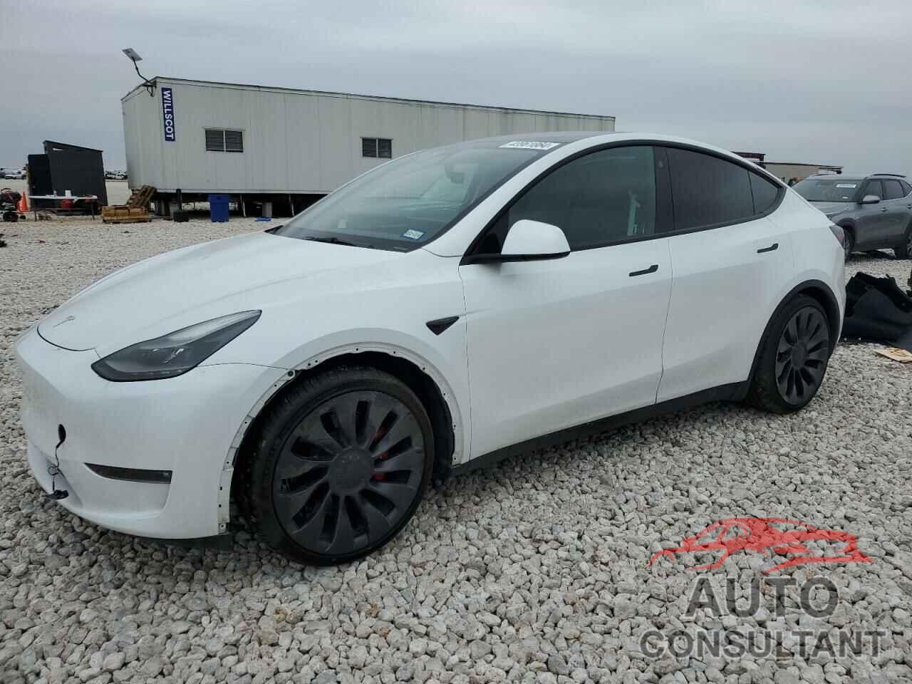 TESLA MODEL Y 2023 - 7SAYGDEF2PF663121