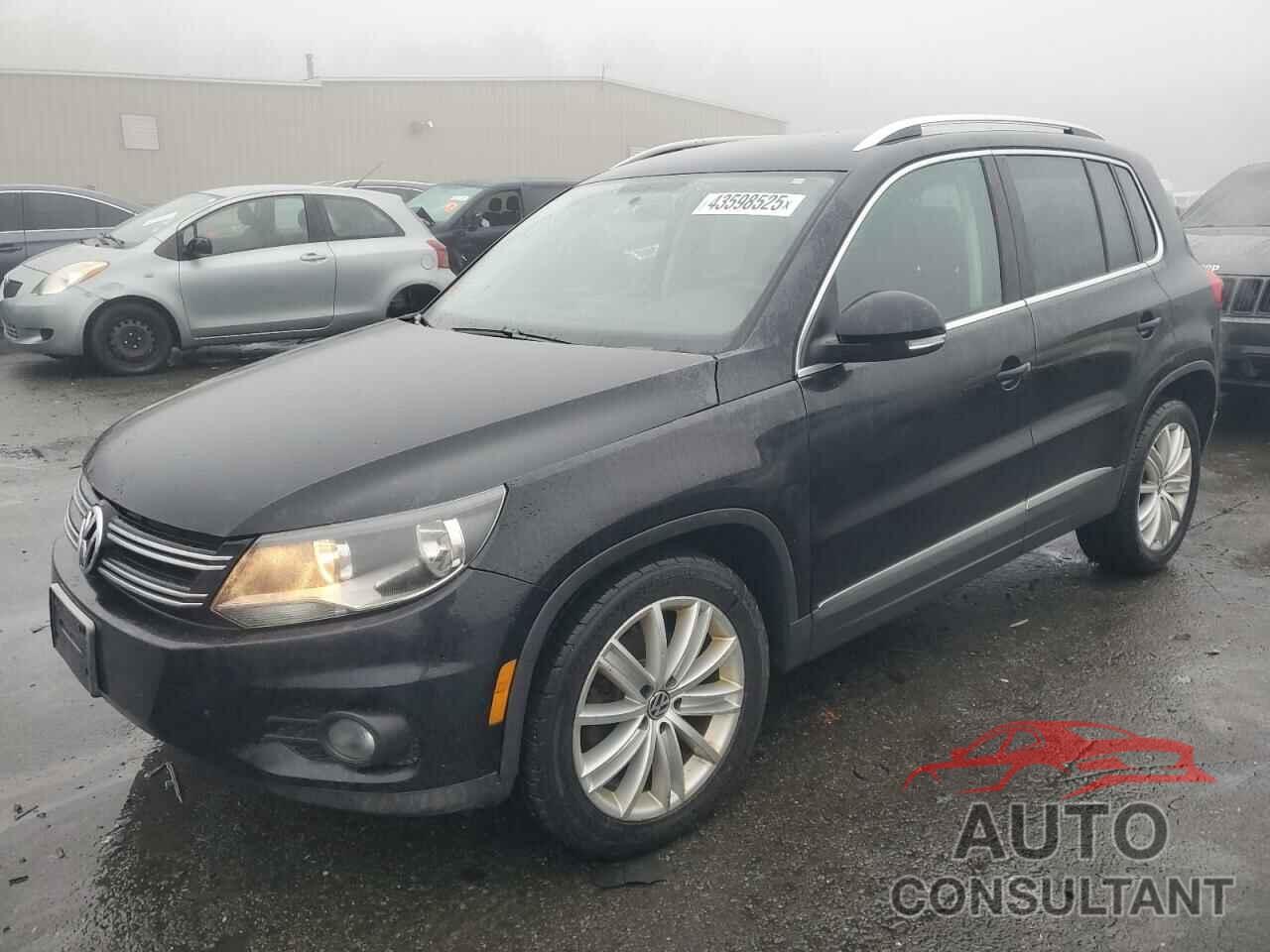 VOLKSWAGEN TIGUAN 2012 - WVGBV7AX7CW548721