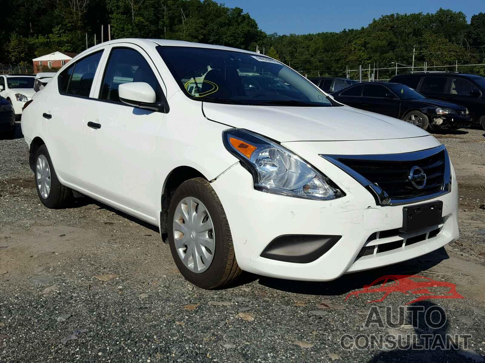 NISSAN VERSA 2017 - 3N1CN7APXHL865806