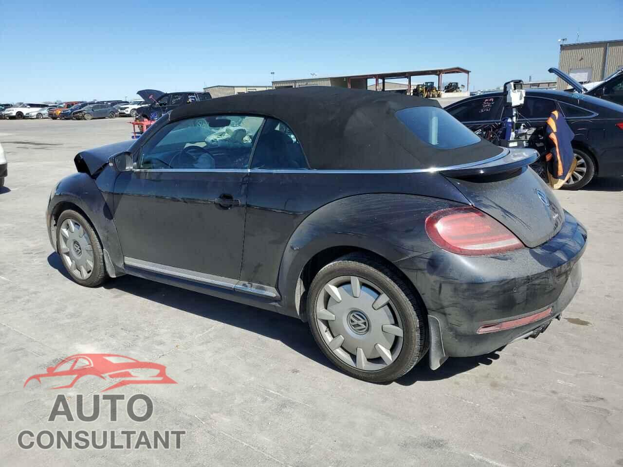 VOLKSWAGEN BEETLE 2017 - 3VW517AT5HM800982