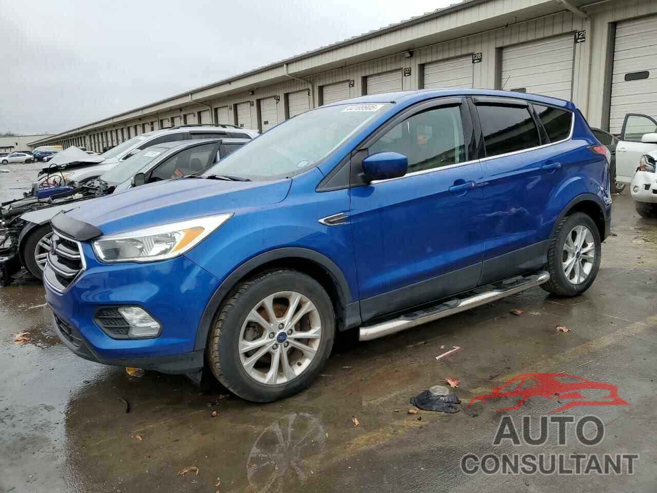 FORD ESCAPE 2017 - 1FMCU0GD8HUB14662