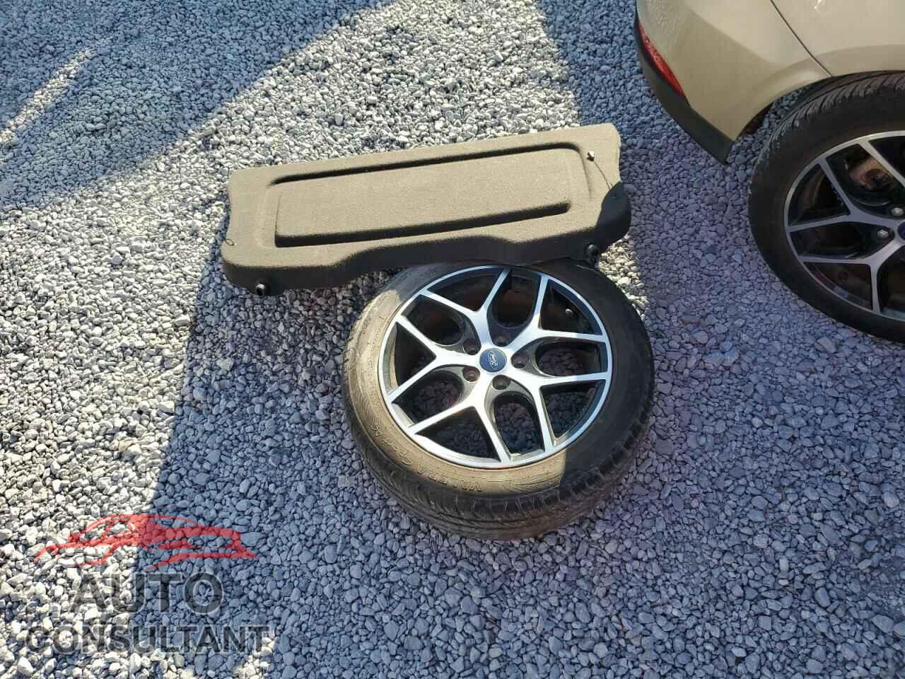 FORD FOCUS 2018 - 1FADP3M29JL261529