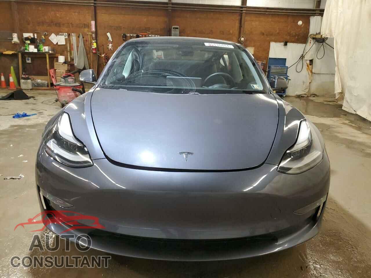 TESLA MODEL 3 2021 - 5YJ3E1EB4MF923846