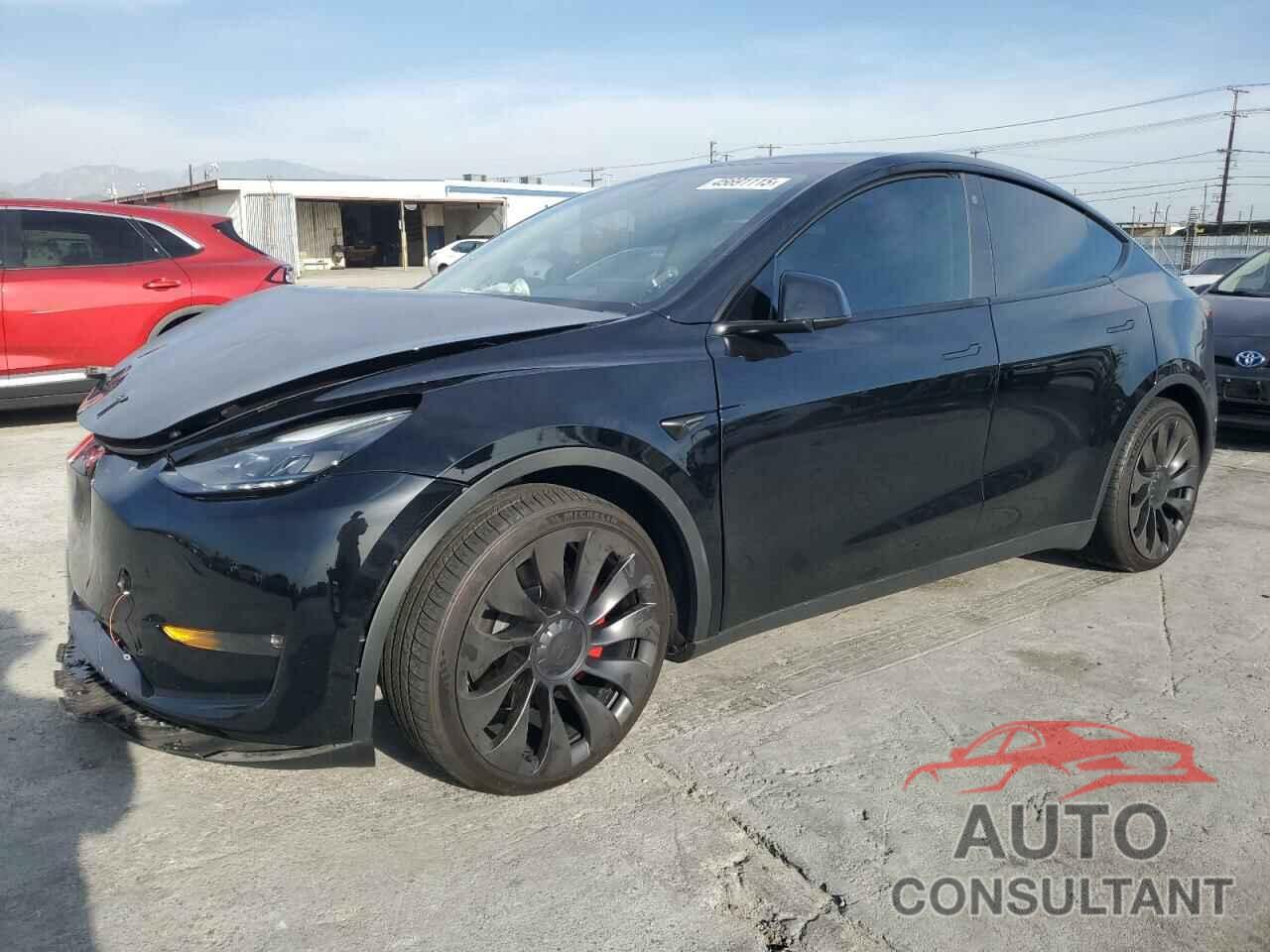 TESLA MODEL Y 2023 - 7SAYGDEF6PF661016