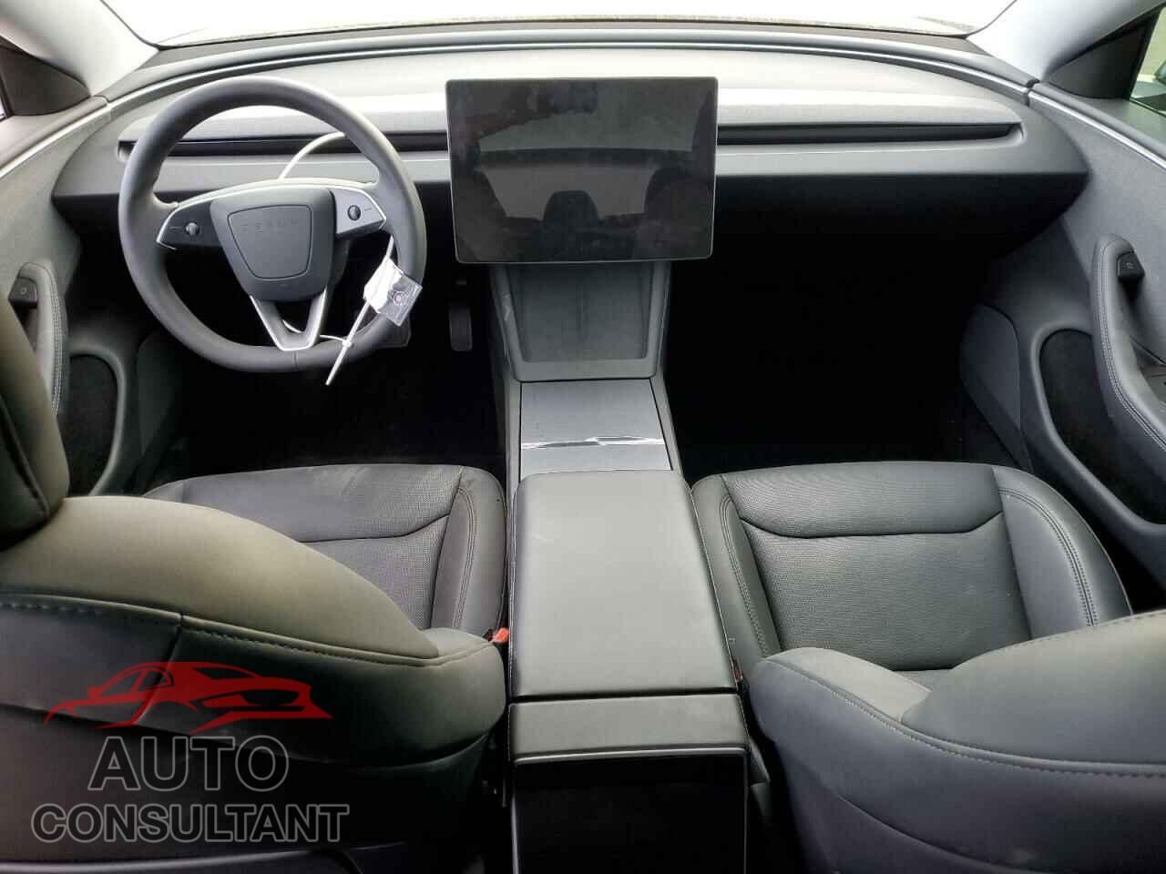TESLA MODEL 3 2024 - 5YJ3E1EA5RF741944