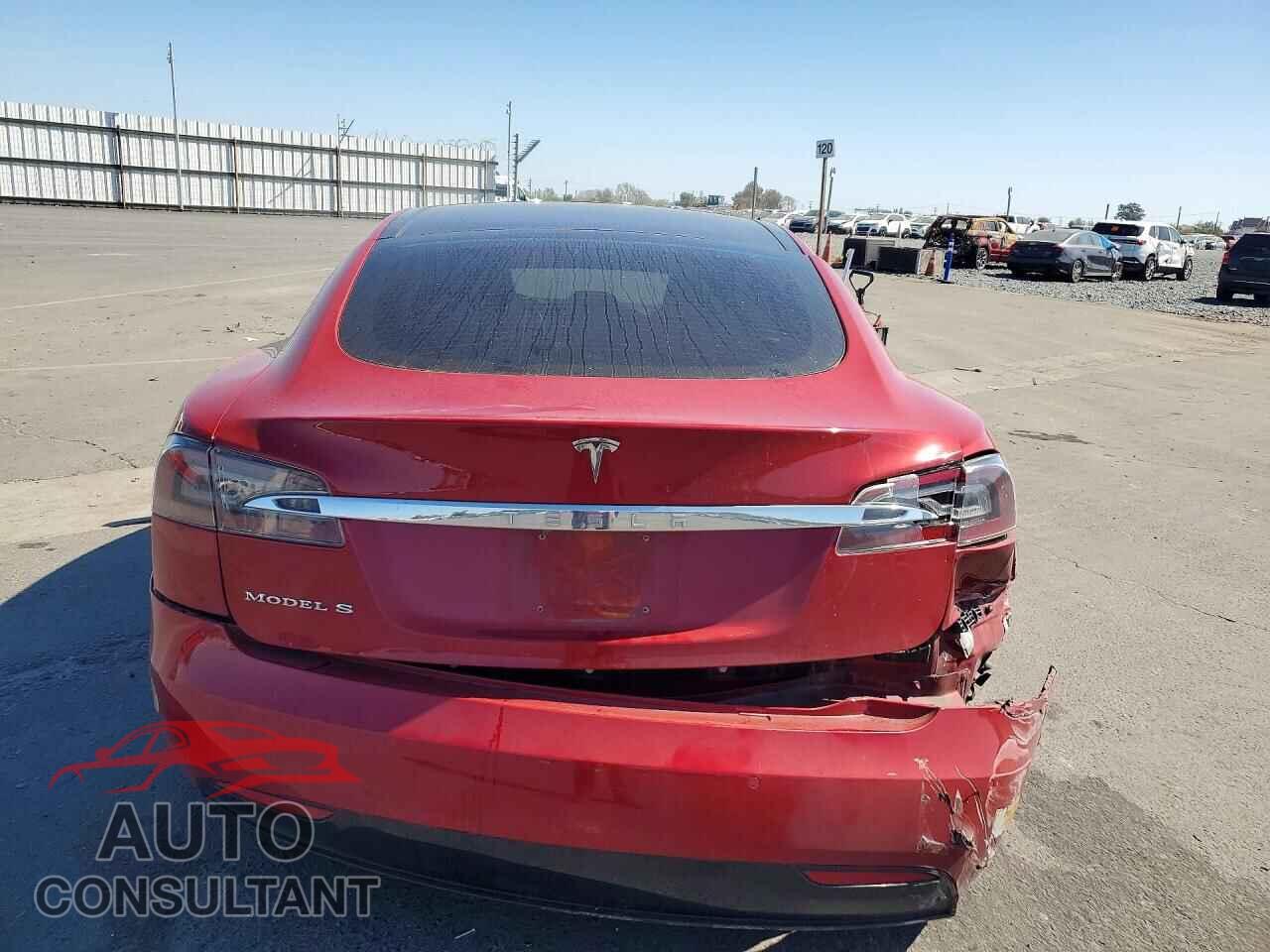 TESLA MODEL S 2016 - 5YJSA1E18GF170759