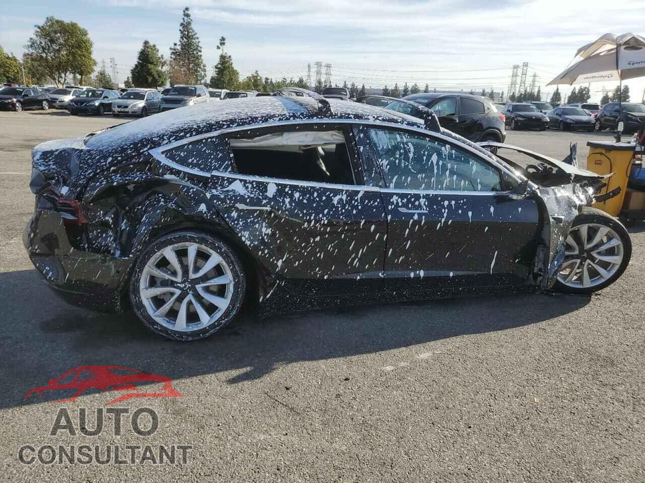 TESLA MODEL 3 2019 - 5YJ3E1EB7KF364564