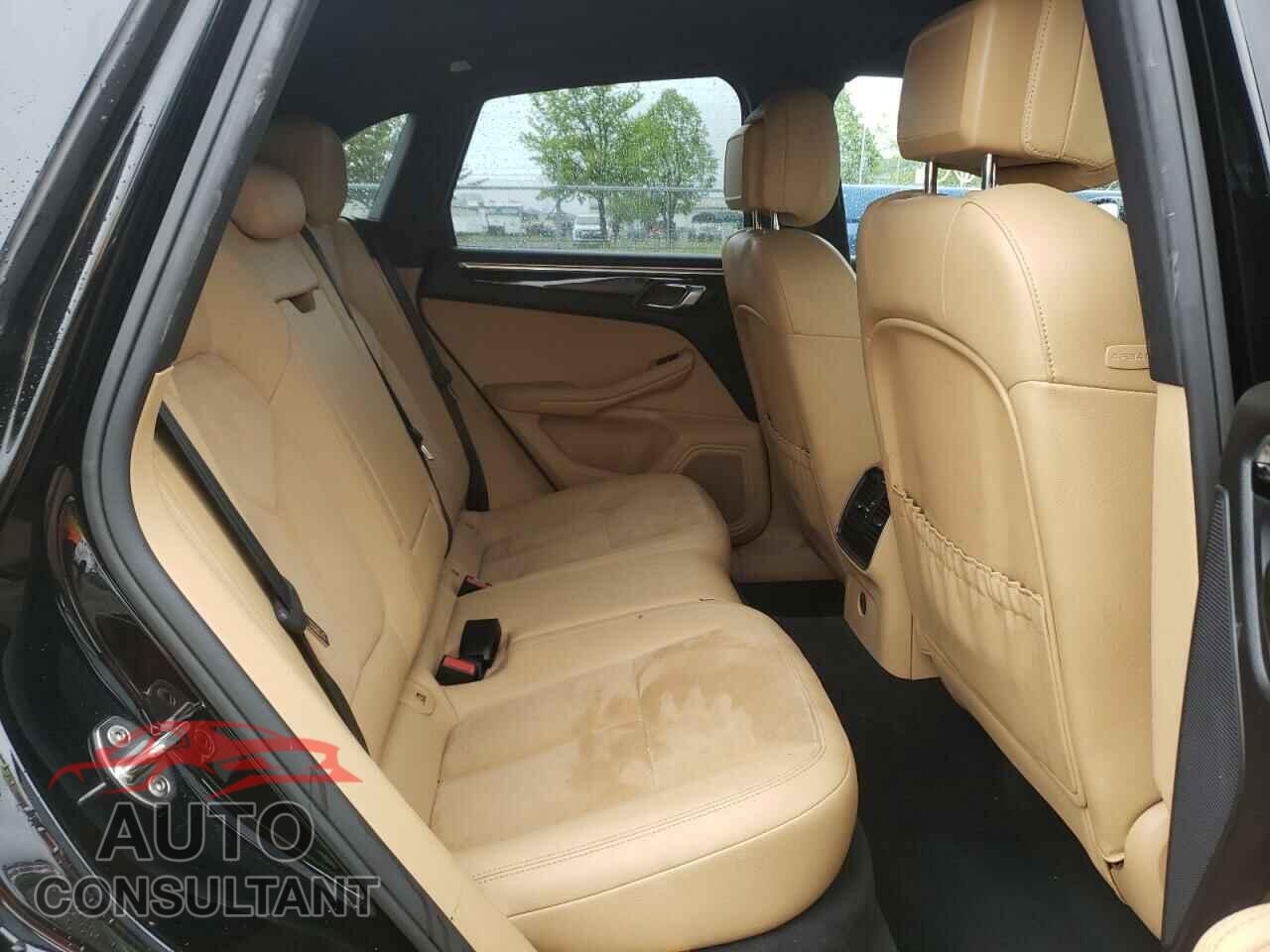 PORSCHE MACAN 2017 - WP1AA2A59HLB08827