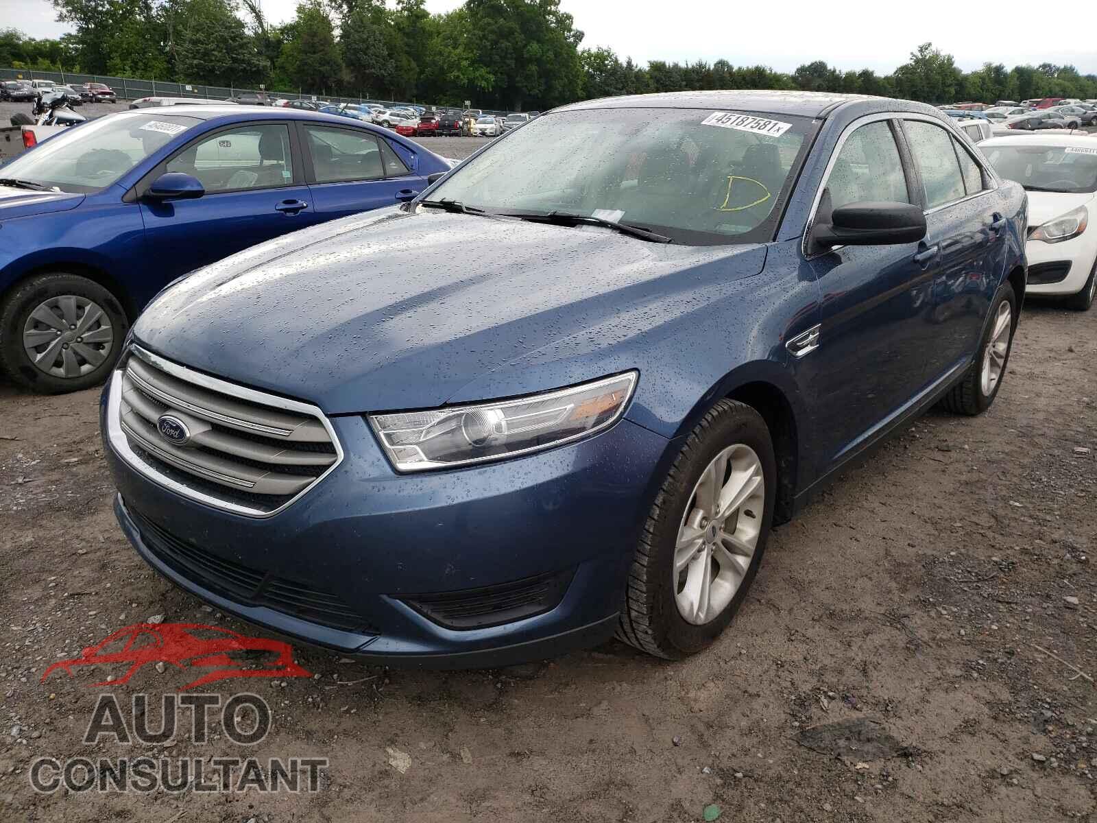 FORD TAURUS 2018 - 1FAHP2D8XJG123572