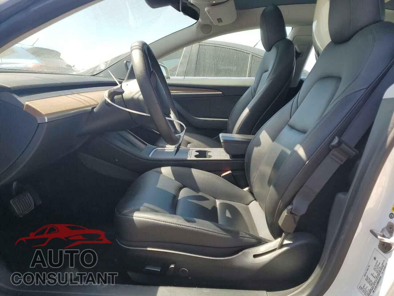 TESLA MODEL 3 2021 - 5YJ3E1EAXMF053589