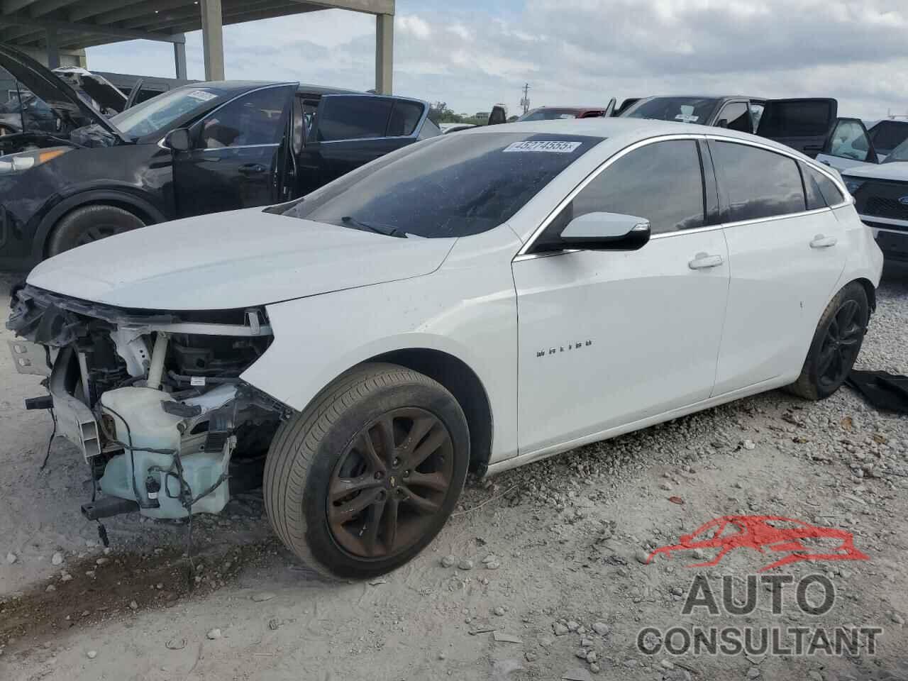 CHEVROLET MALIBU 2018 - 1G1ZD5ST1JF145636