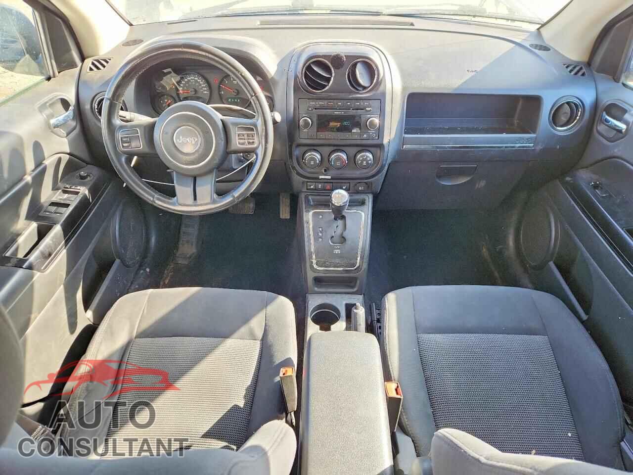 JEEP COMPASS 2011 - 1J4NF4FB8BD164137