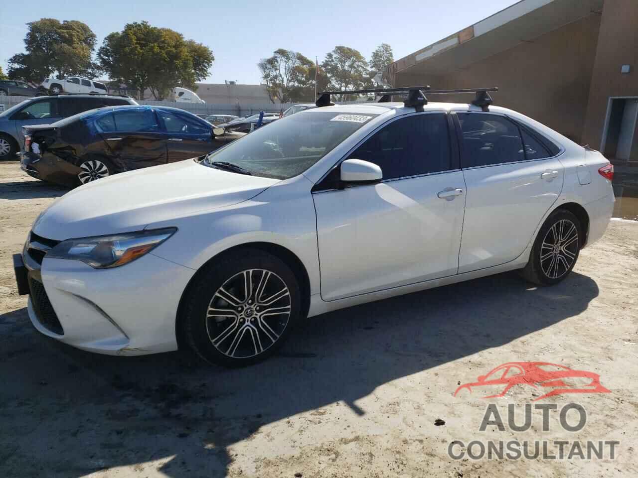 TOYOTA CAMRY 2016 - 4T1BF1FK0GU143924