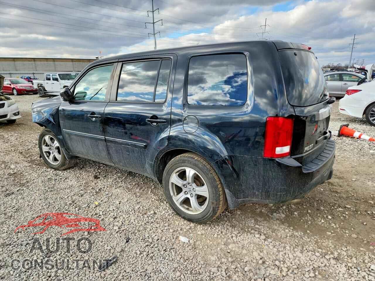 HONDA PILOT 2012 - 5FNYF4H44CB044430