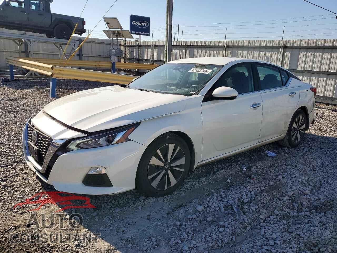 NISSAN ALTIMA 2022 - 1N4BL4DV1NN347317