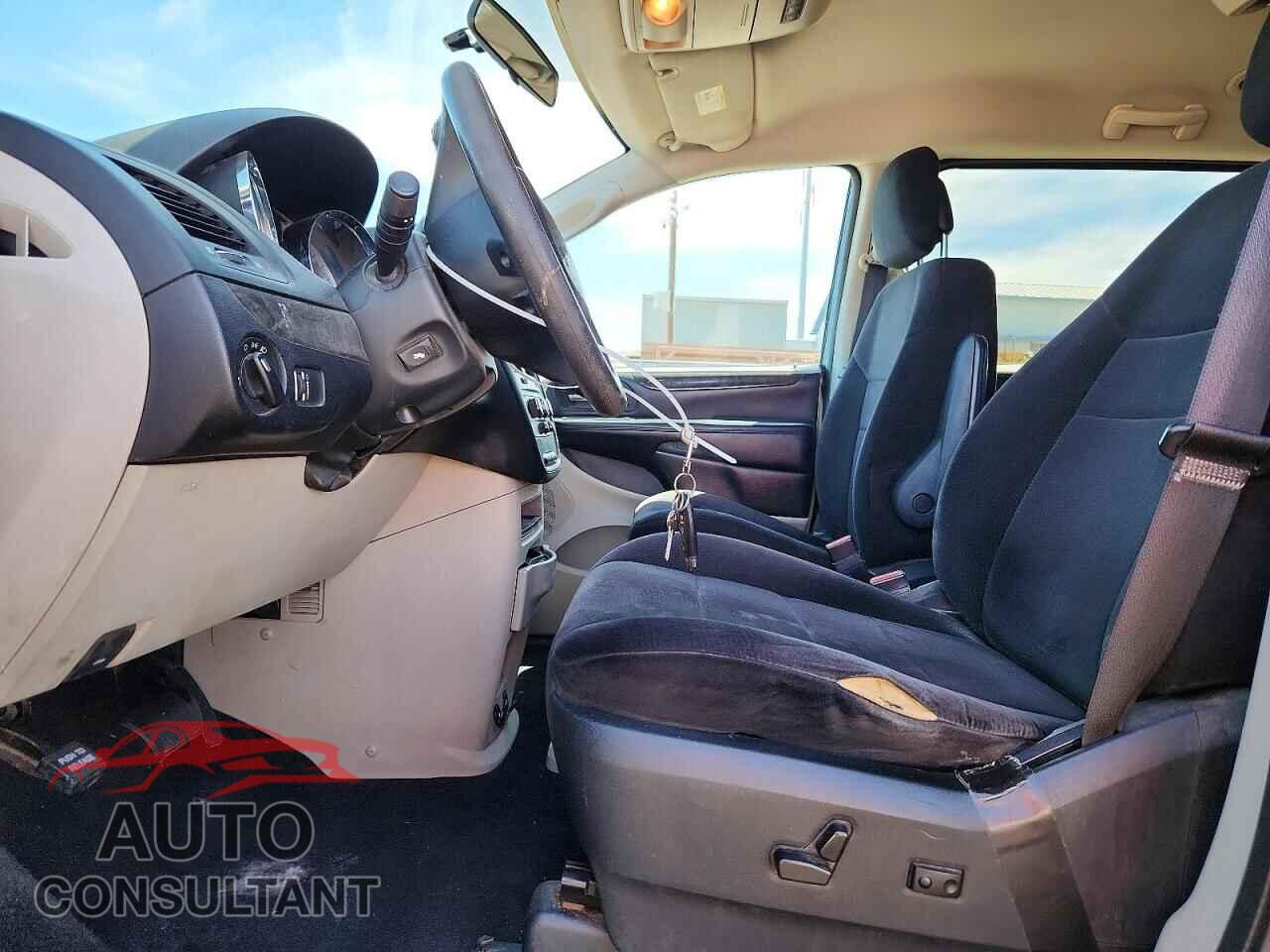 DODGE CARAVAN 2011 - 2D4RN3DG8BR626456