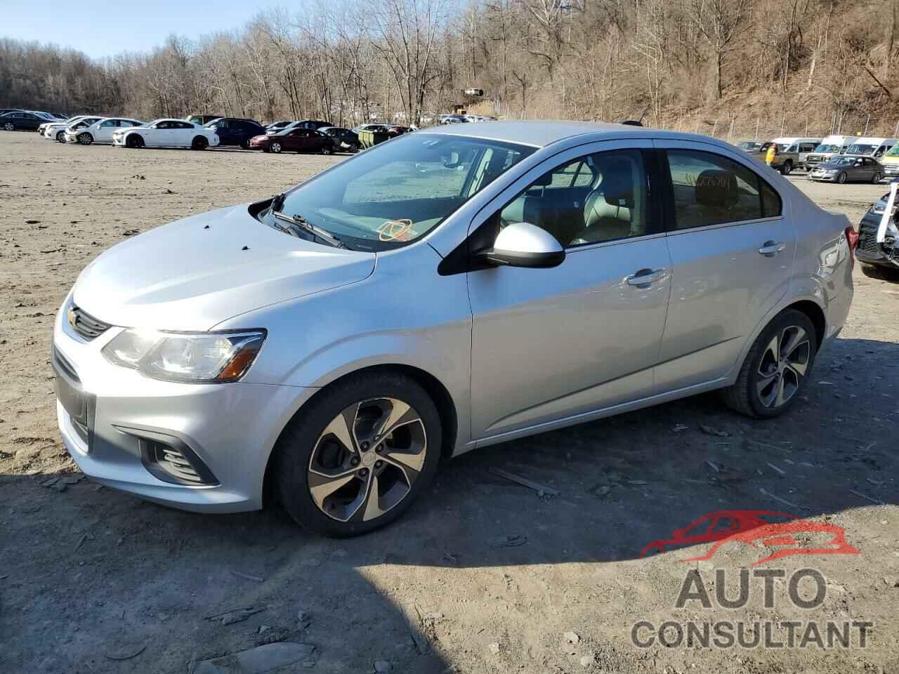 CHEVROLET SONIC 2017 - 1G1JF5SB9H4133612