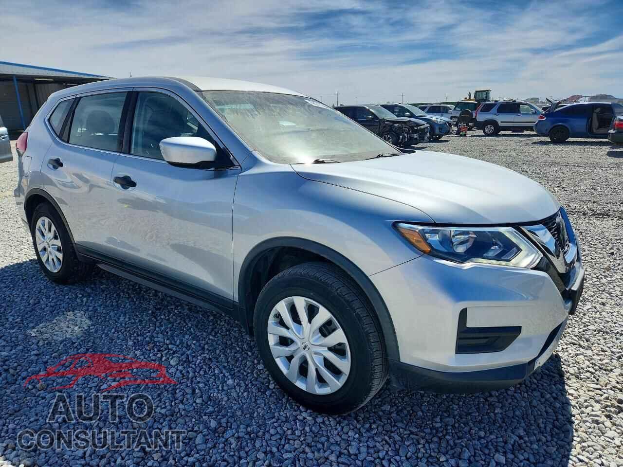 NISSAN ROGUE 2018 - KNMAT2MVXJP545659