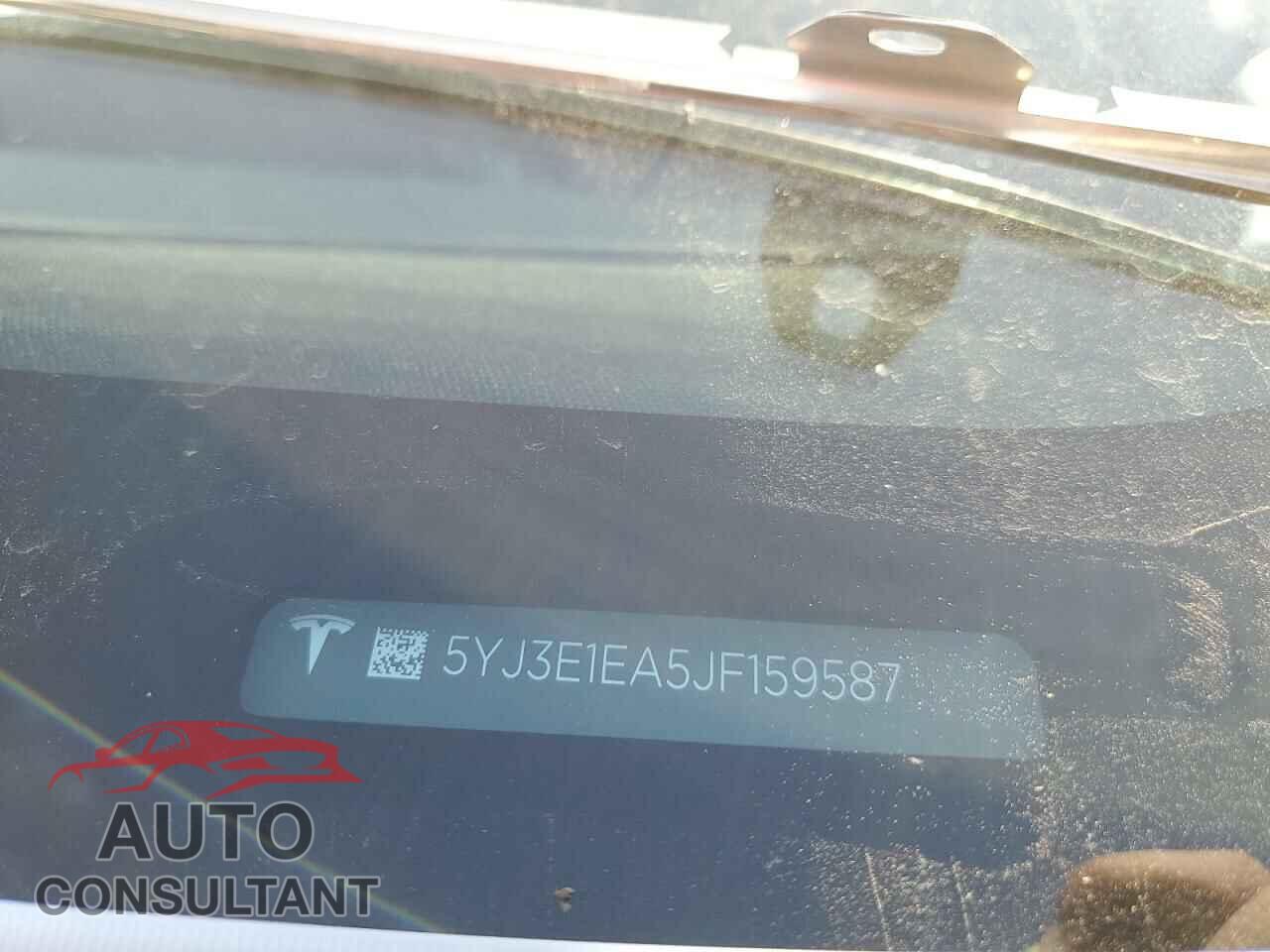 TESLA MODEL 3 2018 - 5YJ3E1EA5JF159587