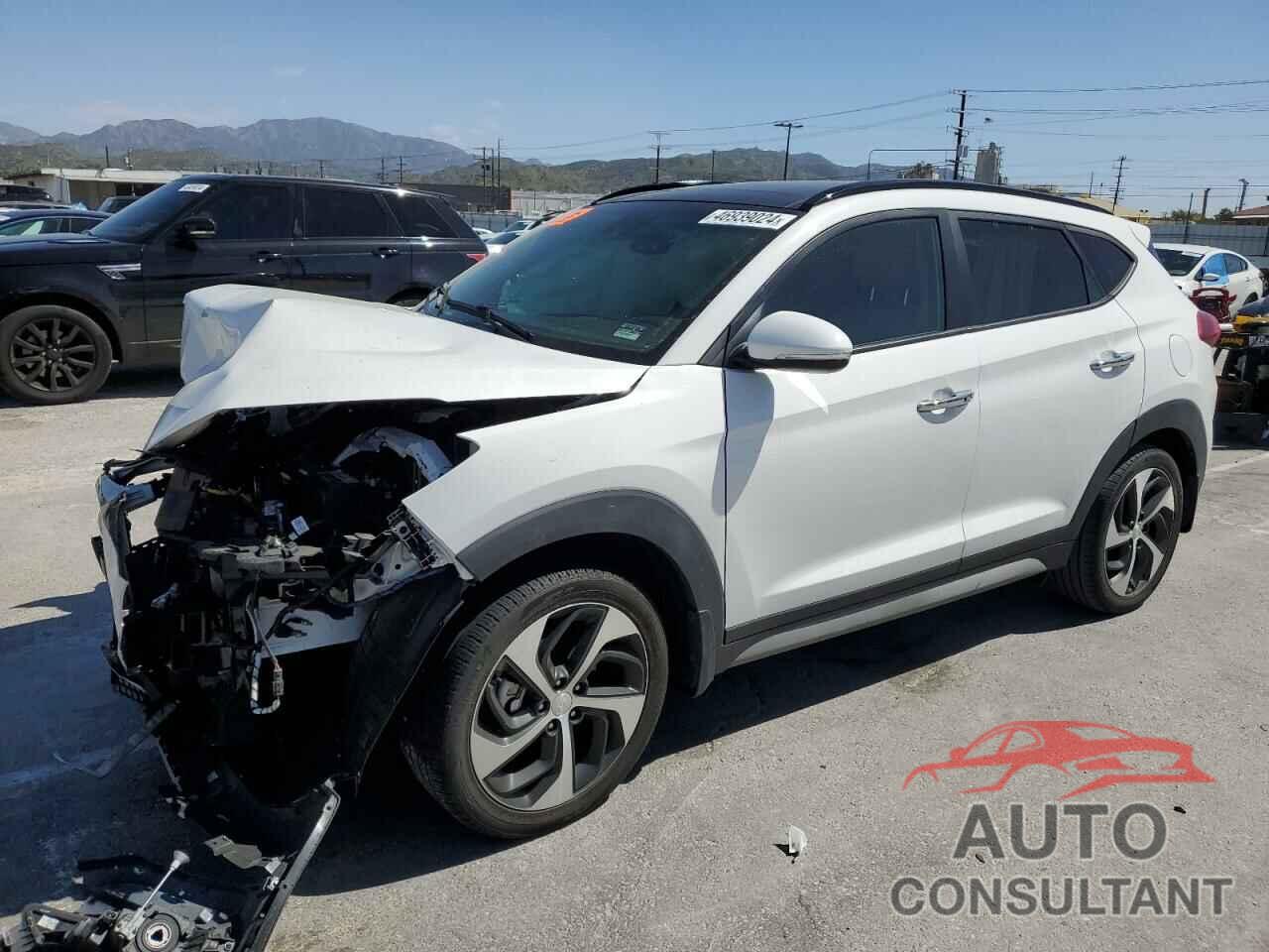 HYUNDAI TUCSON 2018 - KM8J33A2XJU820167