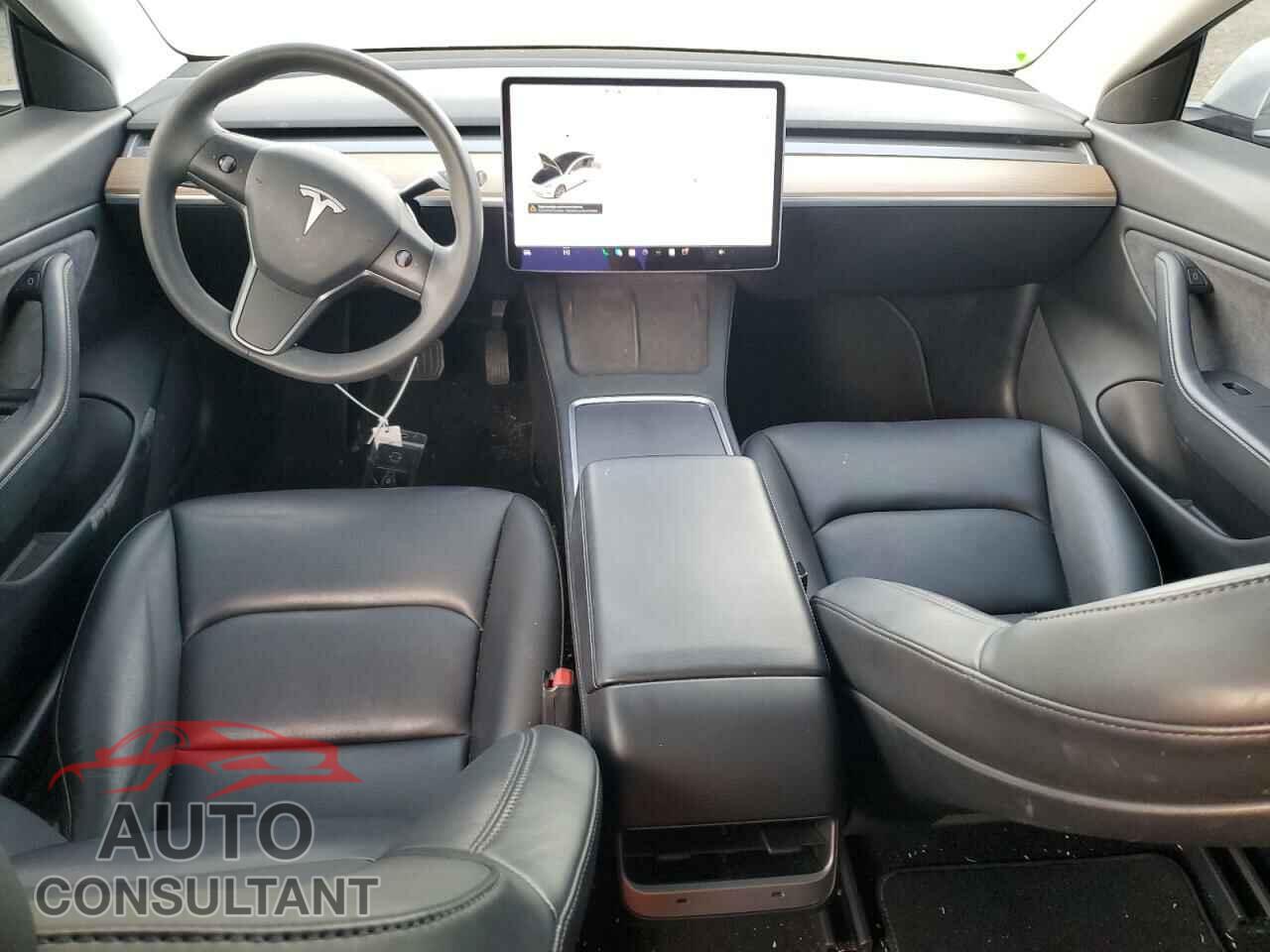 TESLA MODEL 3 2021 - 5YJ3E1EB2MF872590