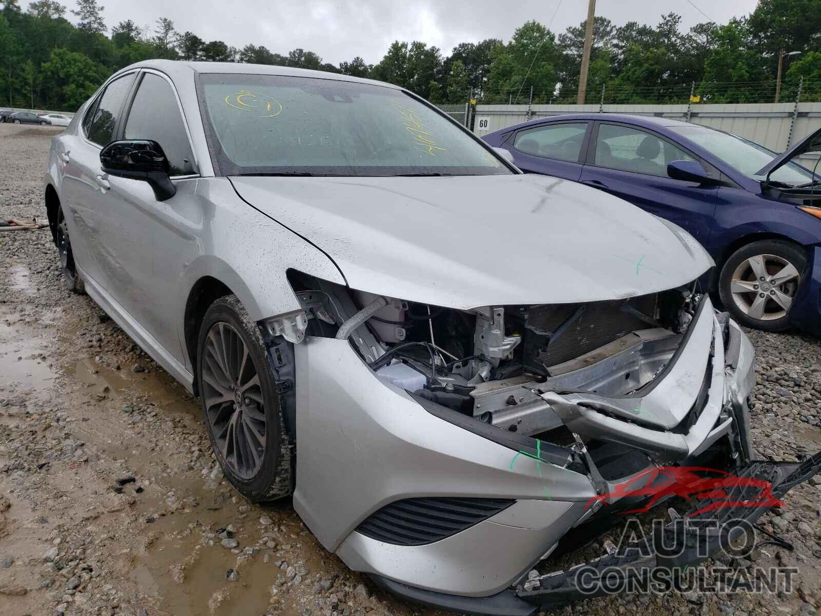 TOYOTA CAMRY 2018 - JTNB11HK0J3032654