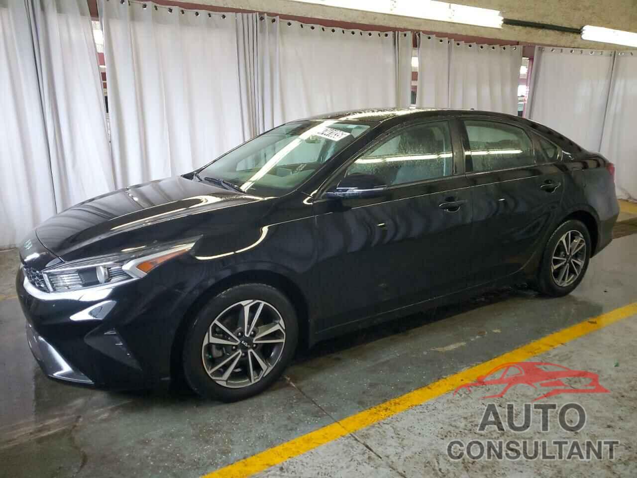 KIA FORTE 2023 - 3KPF24AD9PE608081