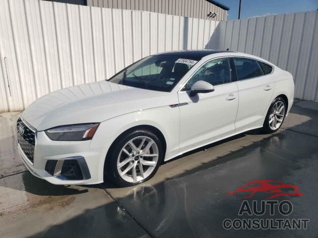 AUDI A5 2024 - WAUFACF58RA022456