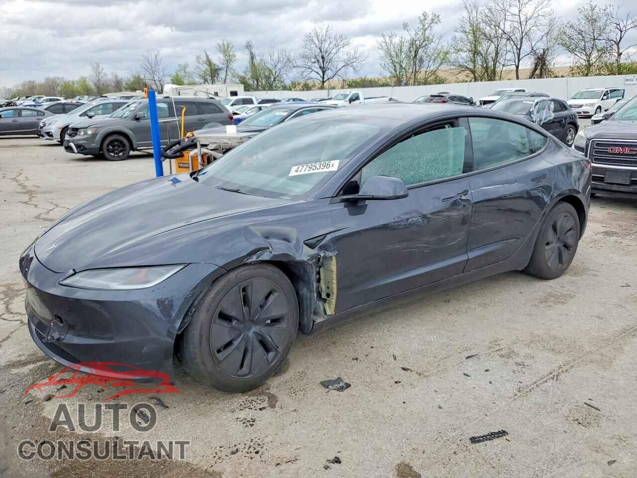 TESLA MODEL 3 2024 - 5YJ3E1EA3RF773548
