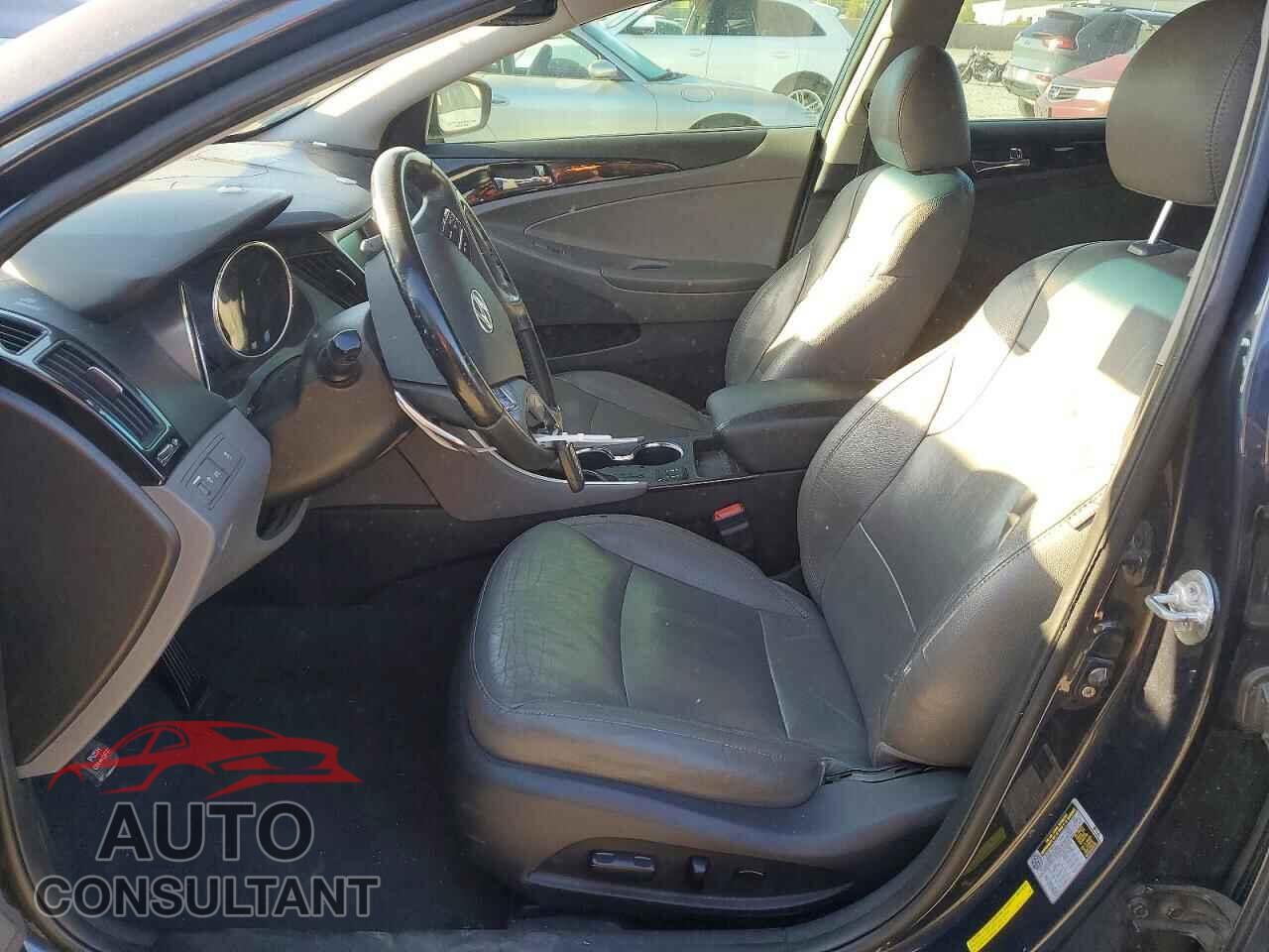 HYUNDAI SONATA 2011 - 5NPEC4AB3BH232196
