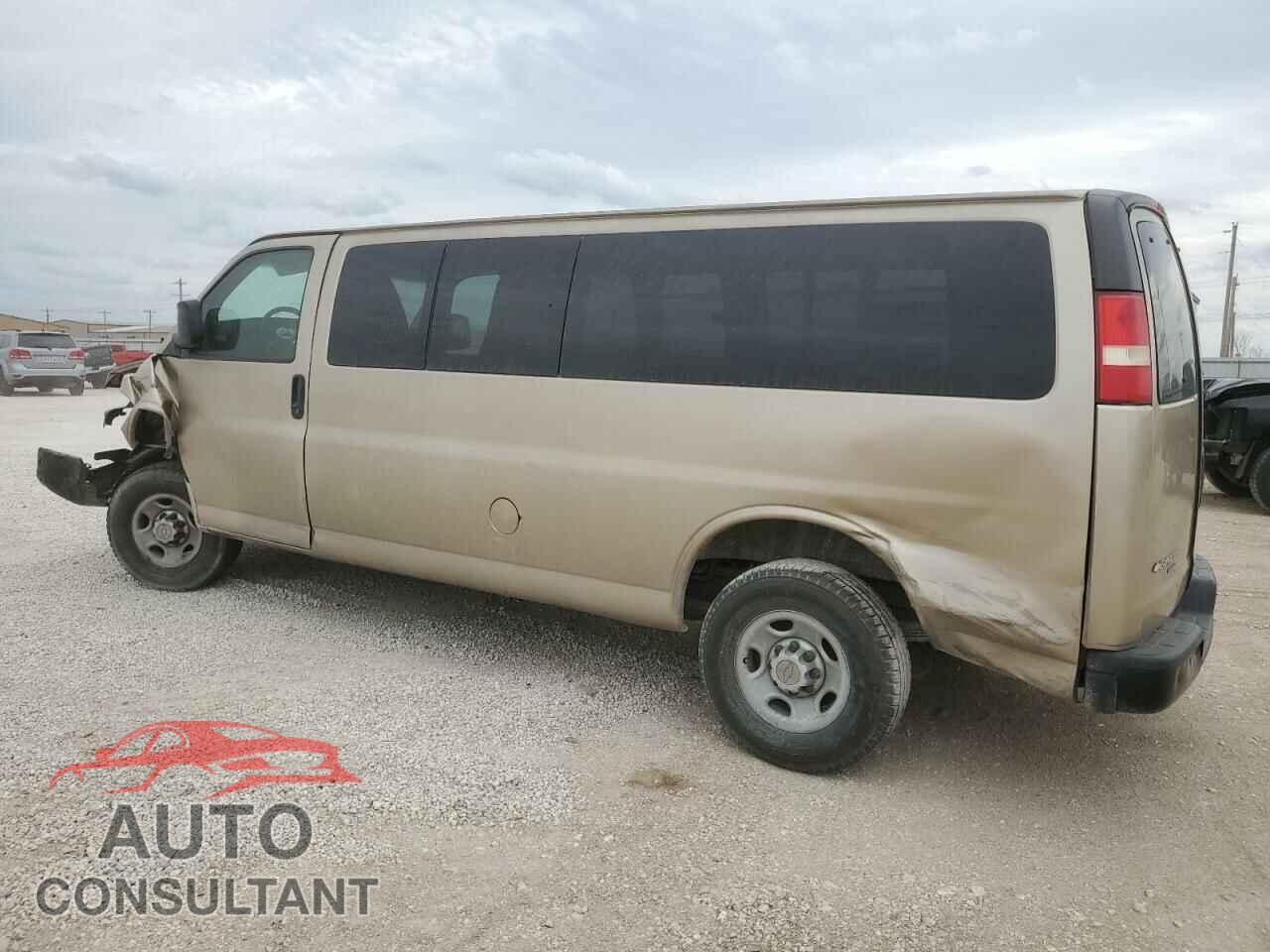 CHEVROLET EXPRESS 2013 - 1GAZGZFA8D1103070