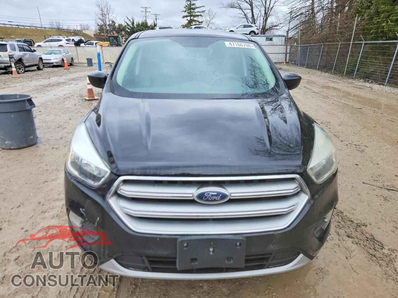 FORD ESCAPE 2017 - 1FMCU0GD2HUC97654