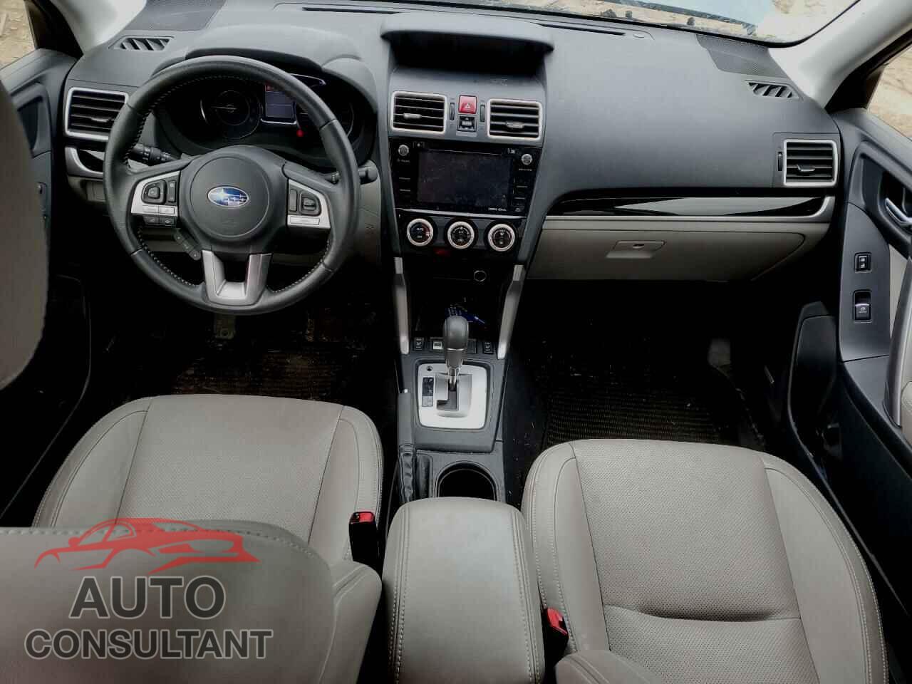 SUBARU FORESTER 2017 - JF2SJALC7HH577351