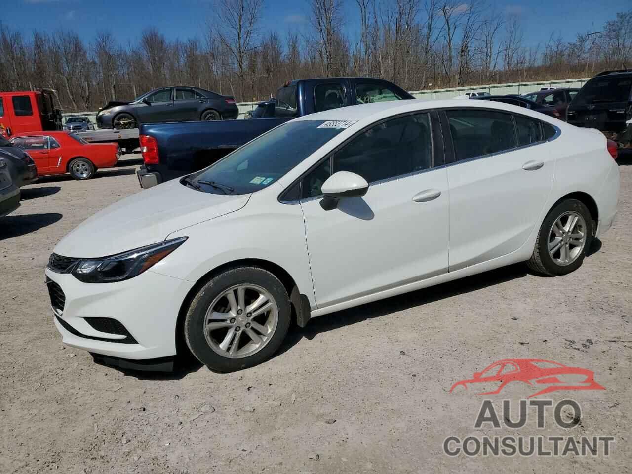 CHEVROLET CRUZE 2018 - 1G1BE5SM4J7220881