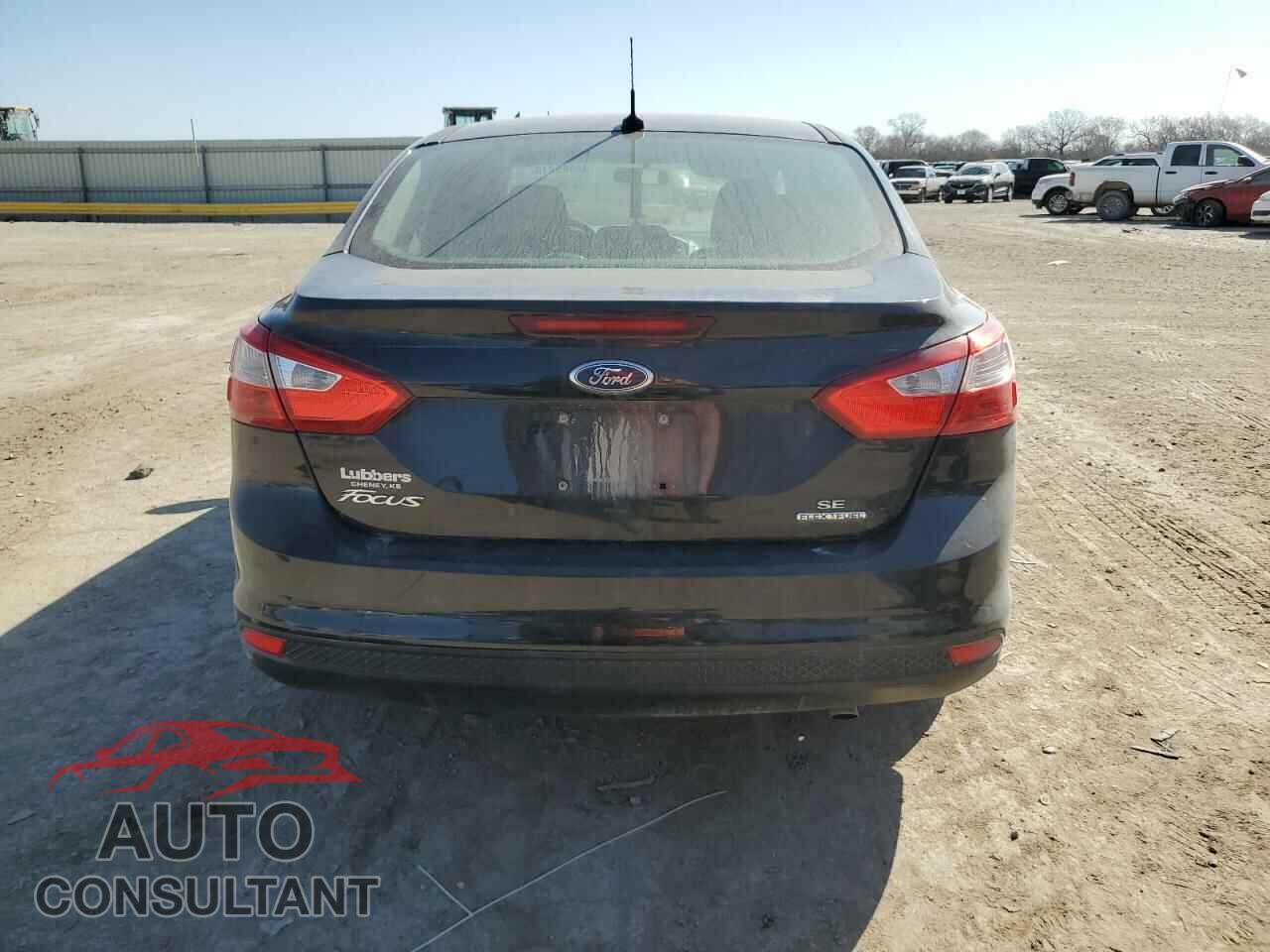 FORD FOCUS 2014 - 1FADP3F20EL182320