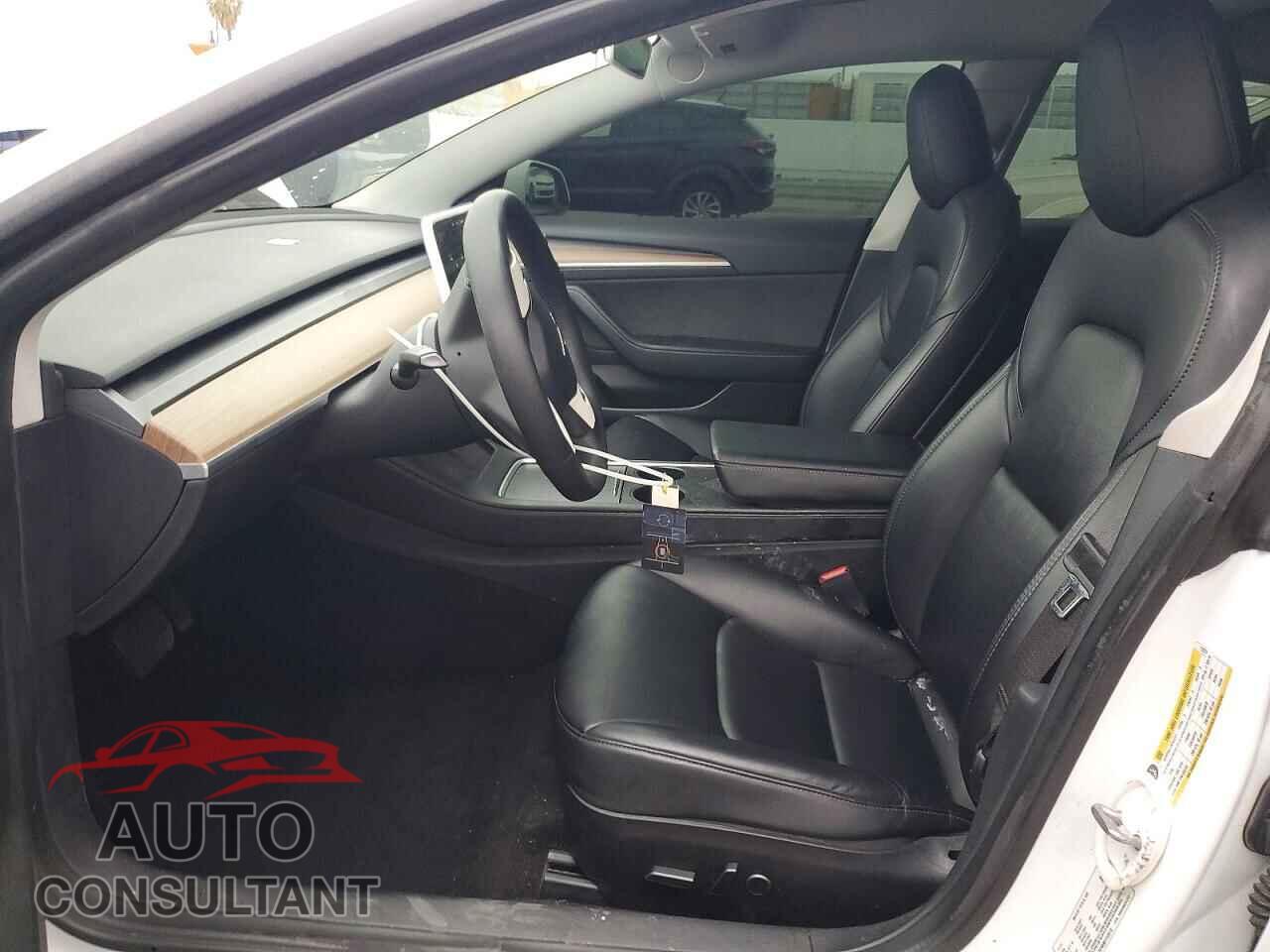 TESLA MODEL 3 2022 - 5YJ3E1EA8NF112074