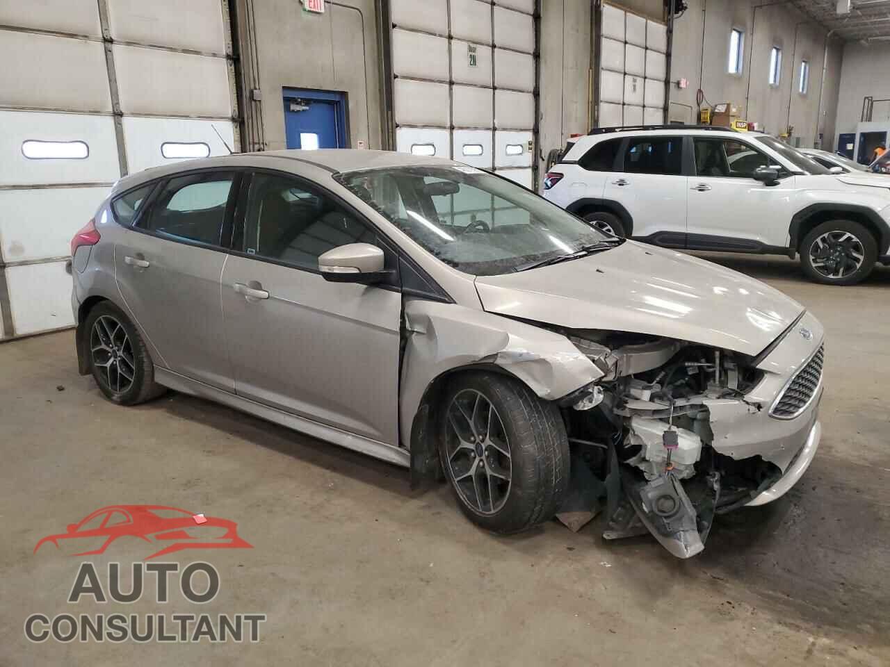 FORD FOCUS 2015 - 1FADP3K28FL294676