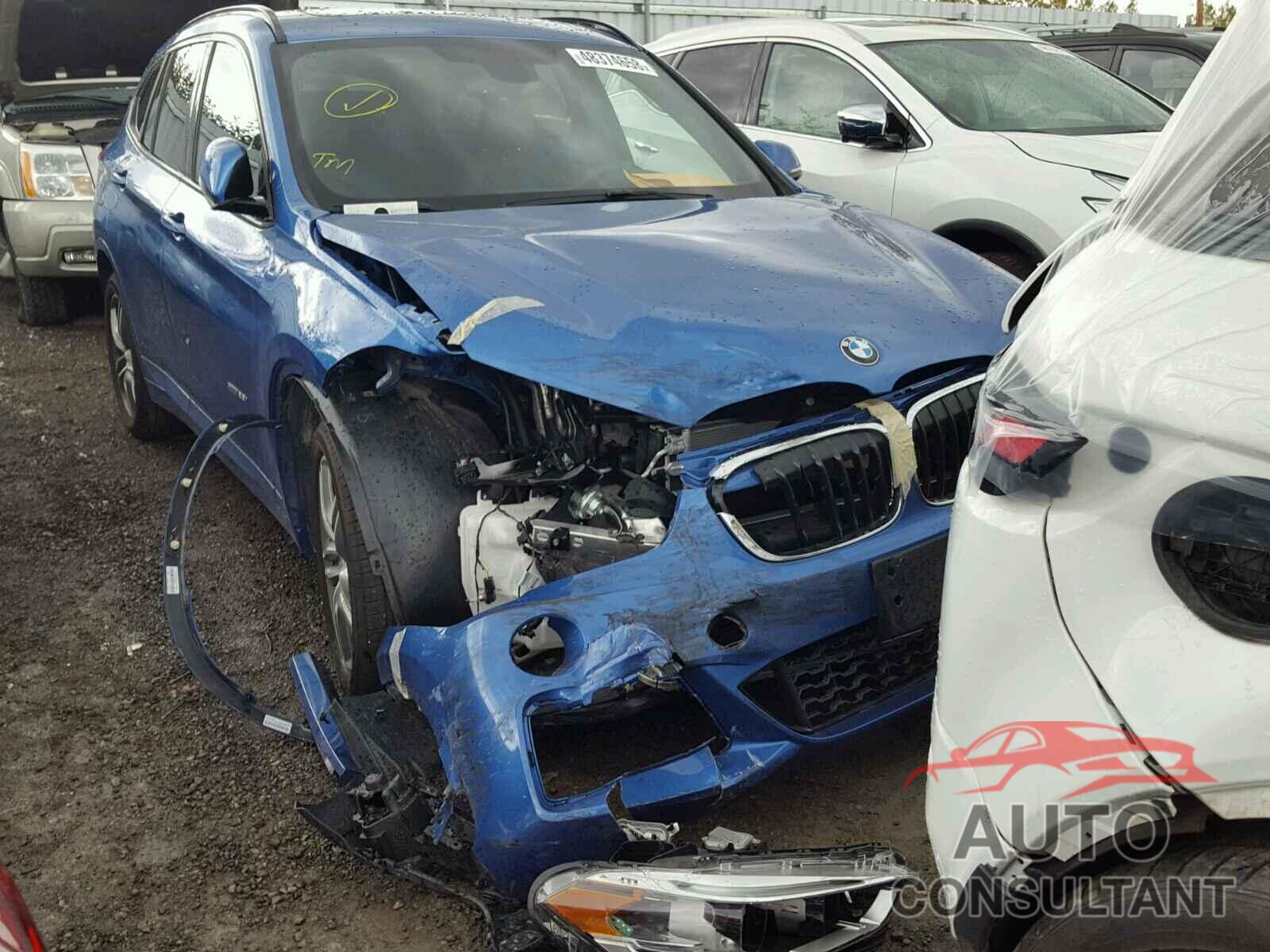BMW X1 XDRIVE28I 2018 - WBXHT3C37J5K28490