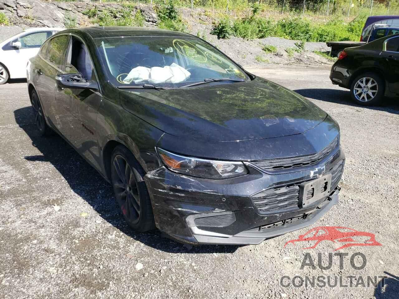 CHEVROLET MALIBU 2018 - 1G1ZD5ST1JF204359