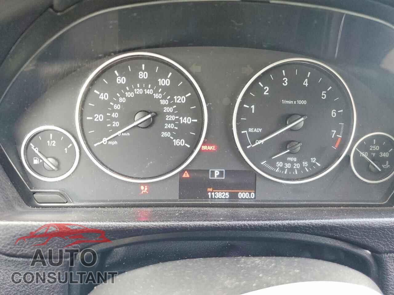 BMW 3 SERIES 2016 - WBA8E1G59GNU11483