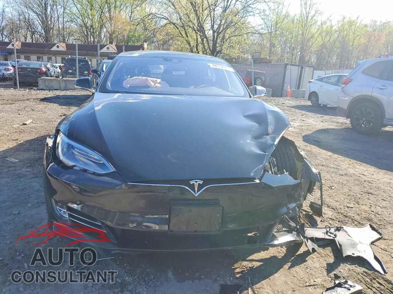 TESLA MODEL S 2016 - 5YJSA1E2XGF144589