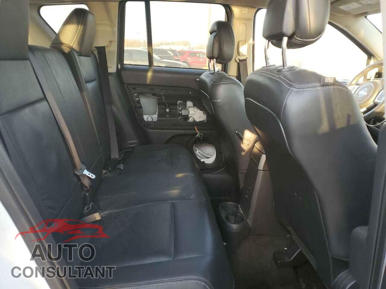 JEEP COMPASS 2016 - 1C4NJCEA9GD716128