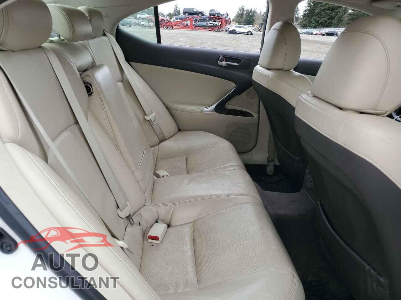 LEXUS IS 2010 - JTHBF5C24A2096978