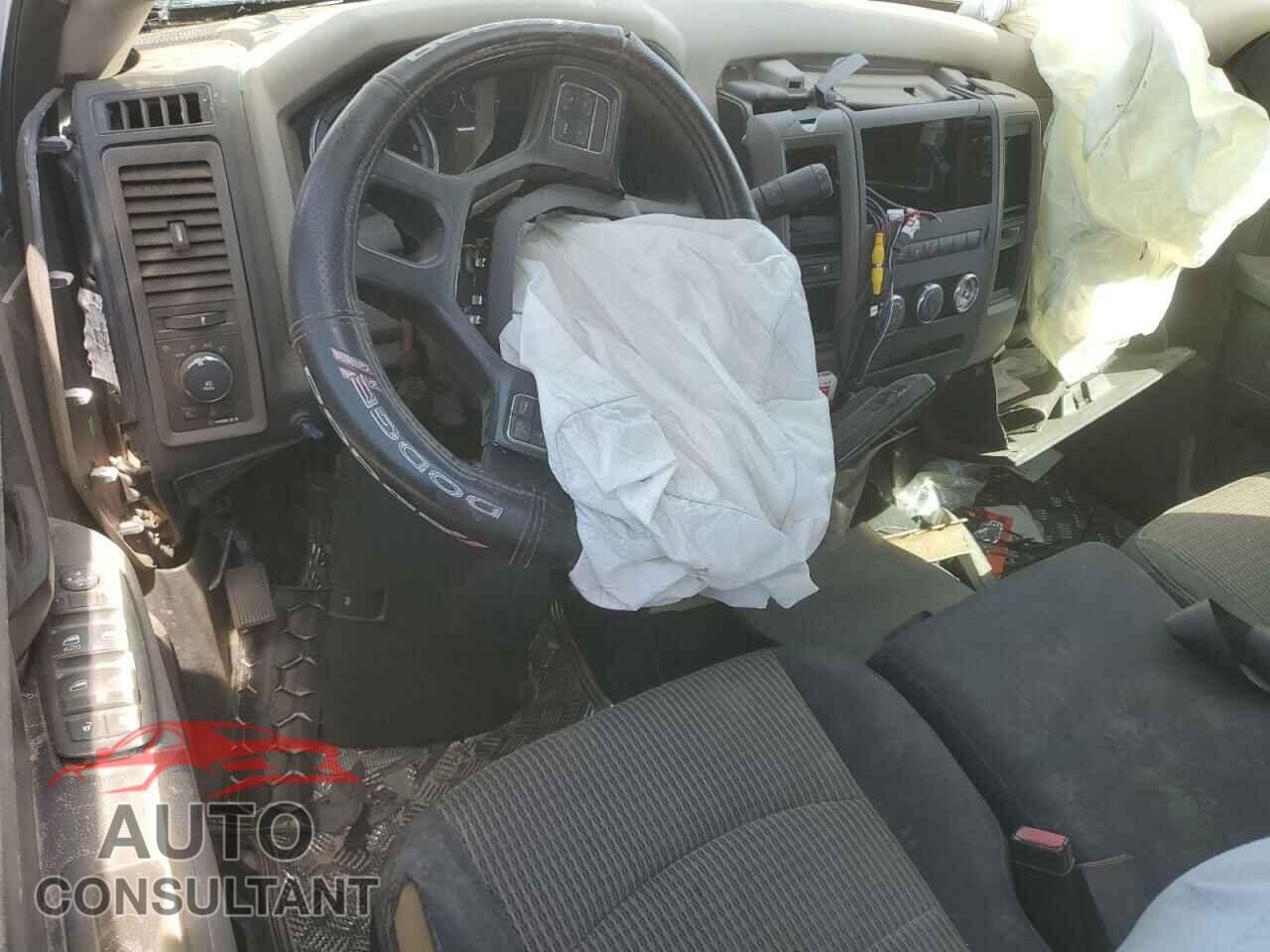 DODGE RAM 1500 2012 - 1C6RD6FT3CS246671