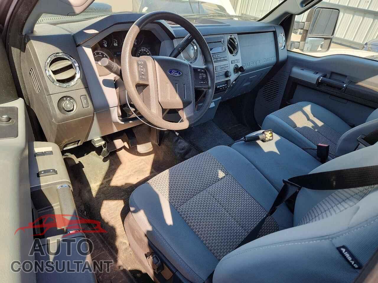 FORD F350 2015 - 1FTBF3B64FEB96563