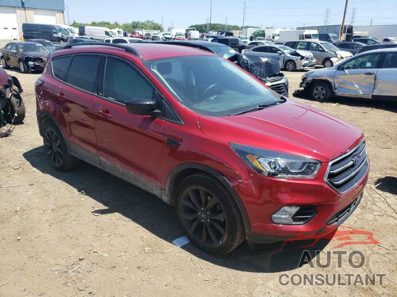 FORD ESCAPE 2018 - 1FMCU0GD8JUB14229