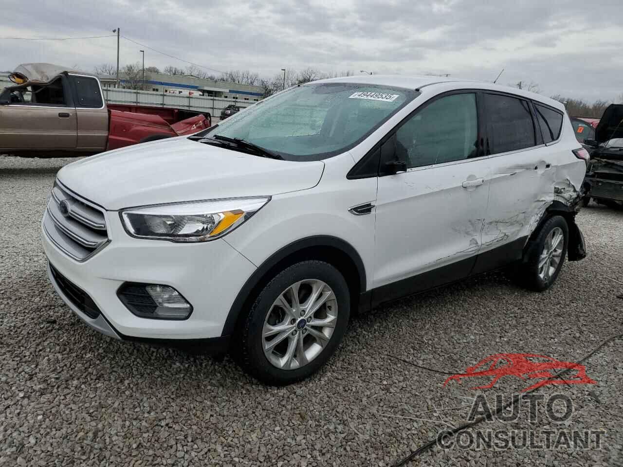 FORD ESCAPE 2017 - 1FMCU9GD3HUD07127