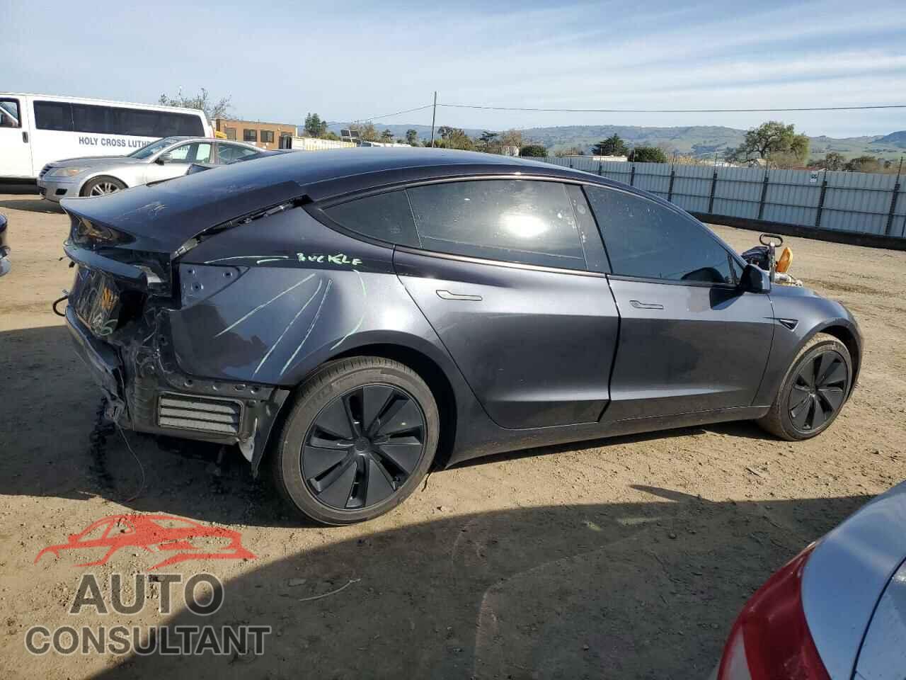 TESLA MODEL 3 2024 - 5YJ3E1EA0RF784894