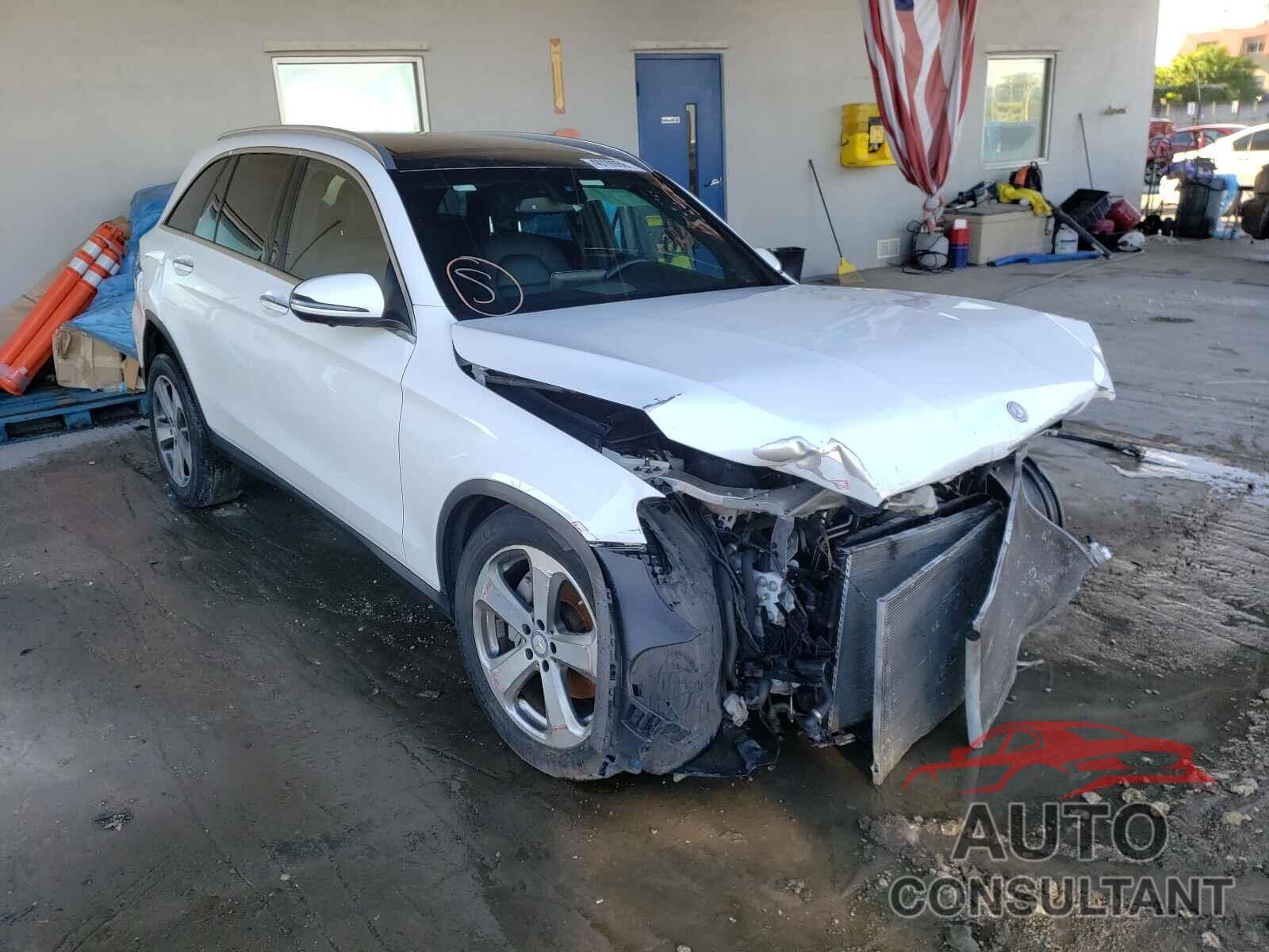 MERCEDES-BENZ GLC-CLASS 2017 - WDC0G4JB8HF164814