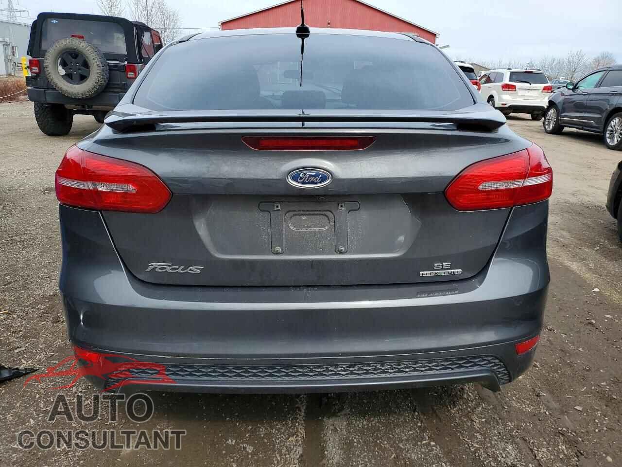 FORD FOCUS 2016 - 1FADP3F24GL291978